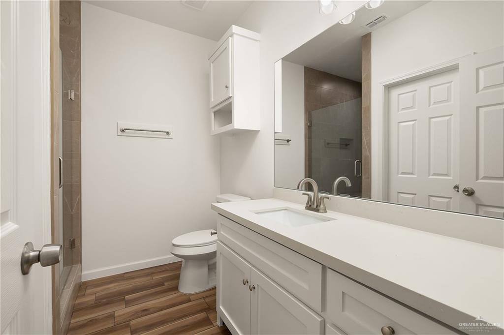 Photo 11 of 2104 San Andrea Street #3