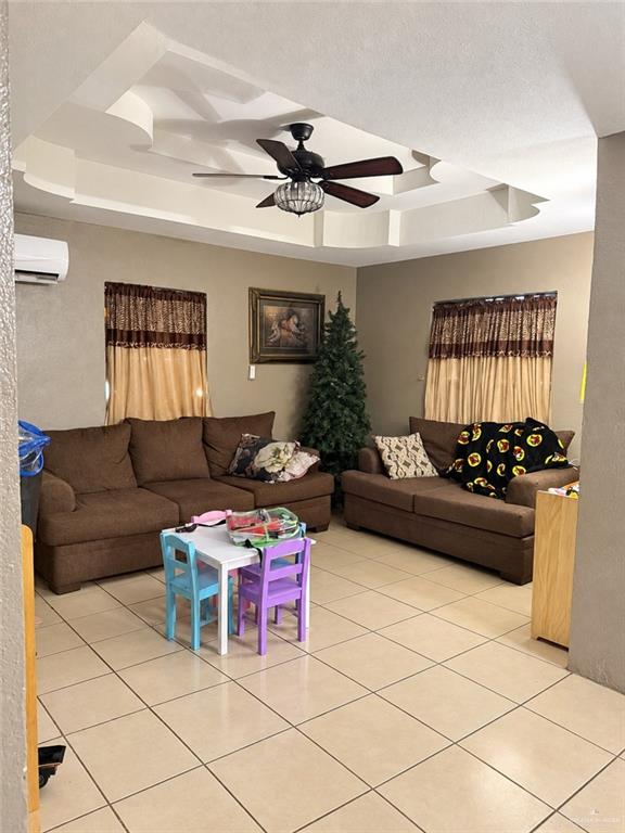 Photo 3 of 3318 Cristen Avenue