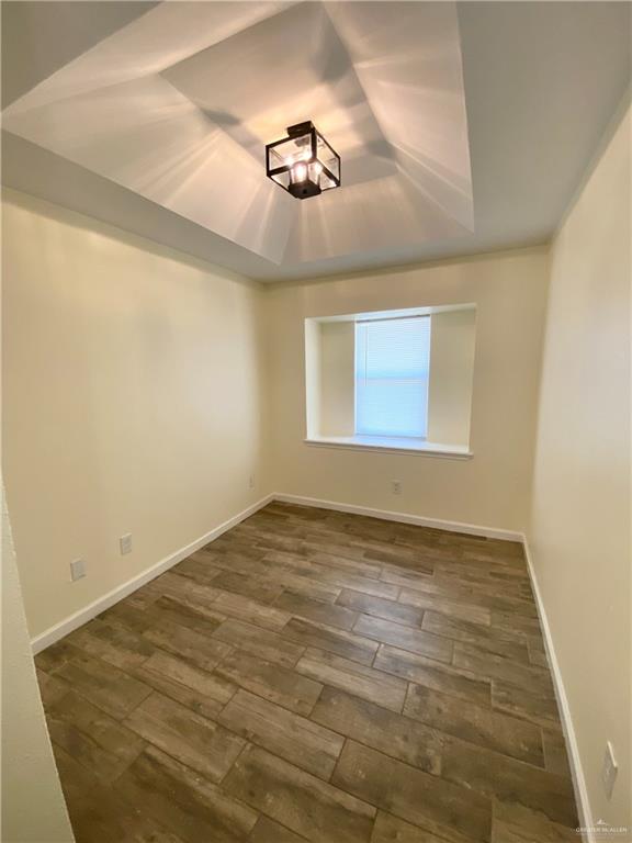 Photo 11 of 410 Airport Drive