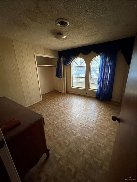 Photo 7 of 4201 Rogers Road