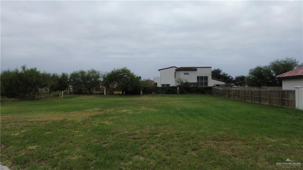 Photo 2 of 1302 Helen Drive
