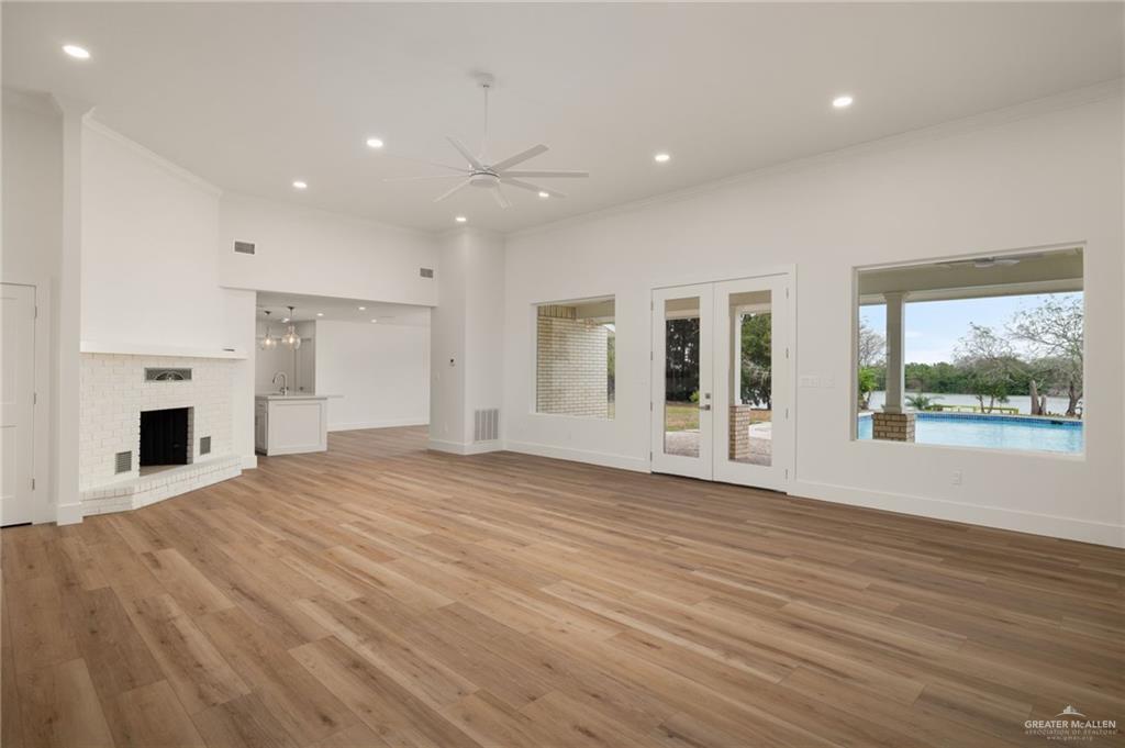 Photo 6 of 34732 Kretz Road #2