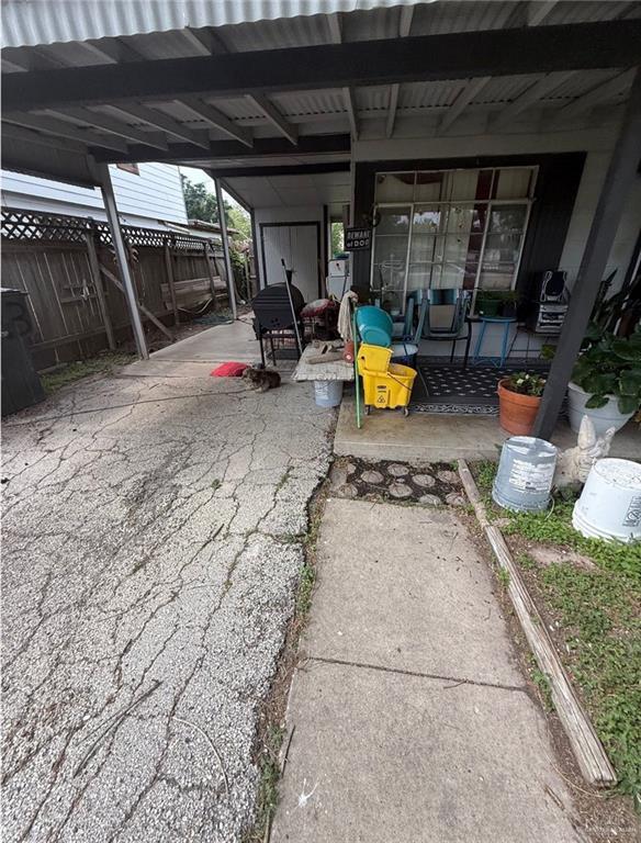 Photo 4 of 213-215 Mcgregor Avenue
