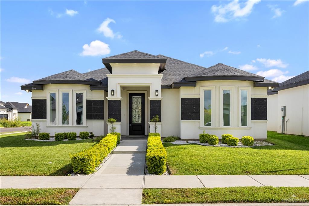 Single Family home at 900 38th Street, San Juan, Texas
