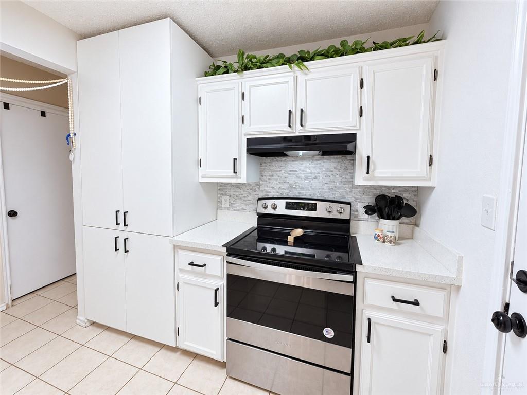 Photo 5 of 3106 Gayle Drive
