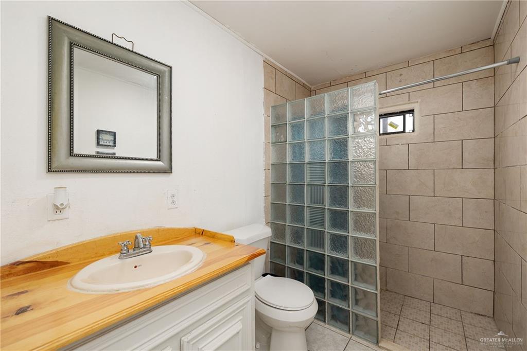 Photo 15 of 328 Albacore Street