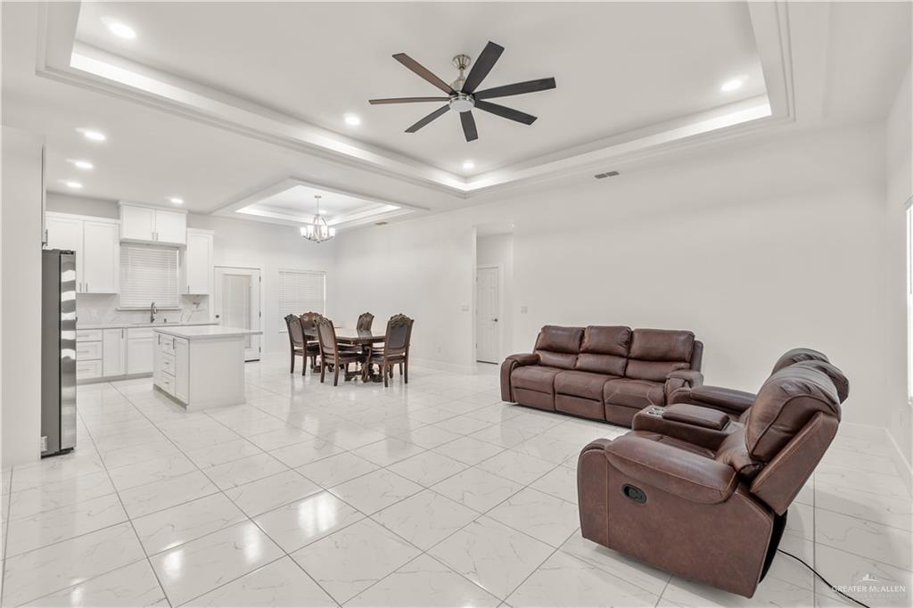 Photo 2 of 23232 Val Verde Road