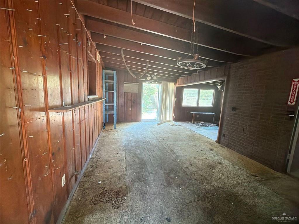 Photo 5 of 430 Canterbury Drive