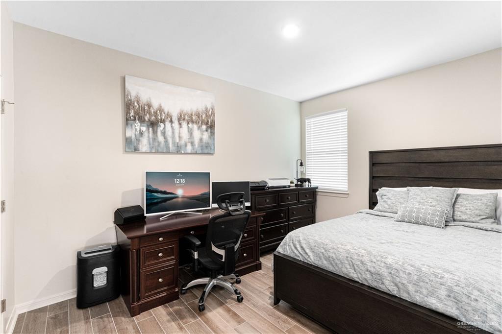 Photo 8 of 10202 14th Street