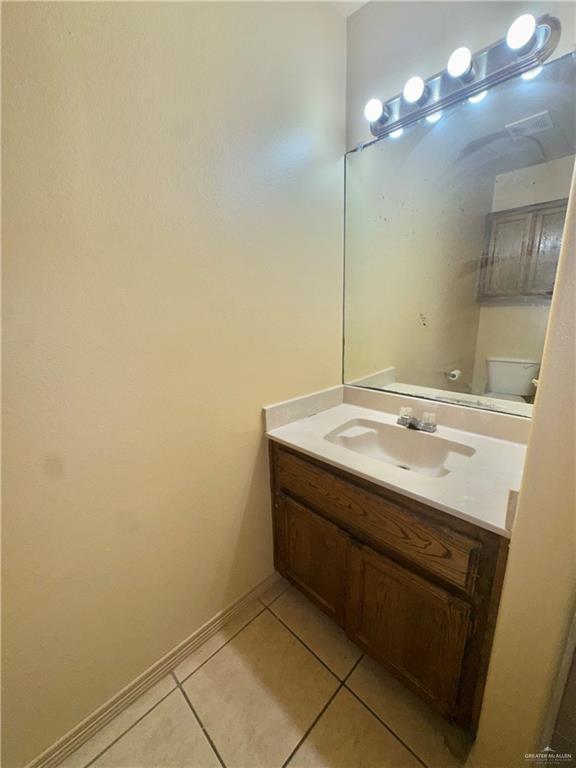 Photo 15 of 901 Caffery Avenue #2