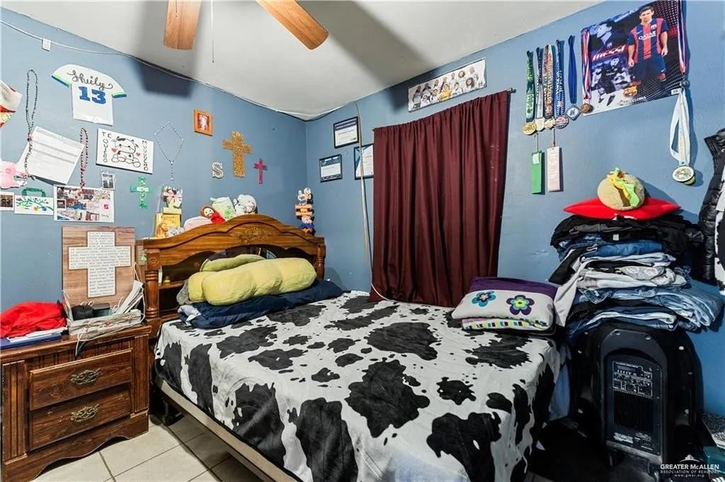 Photo 17 of 9400 Marisol Drive