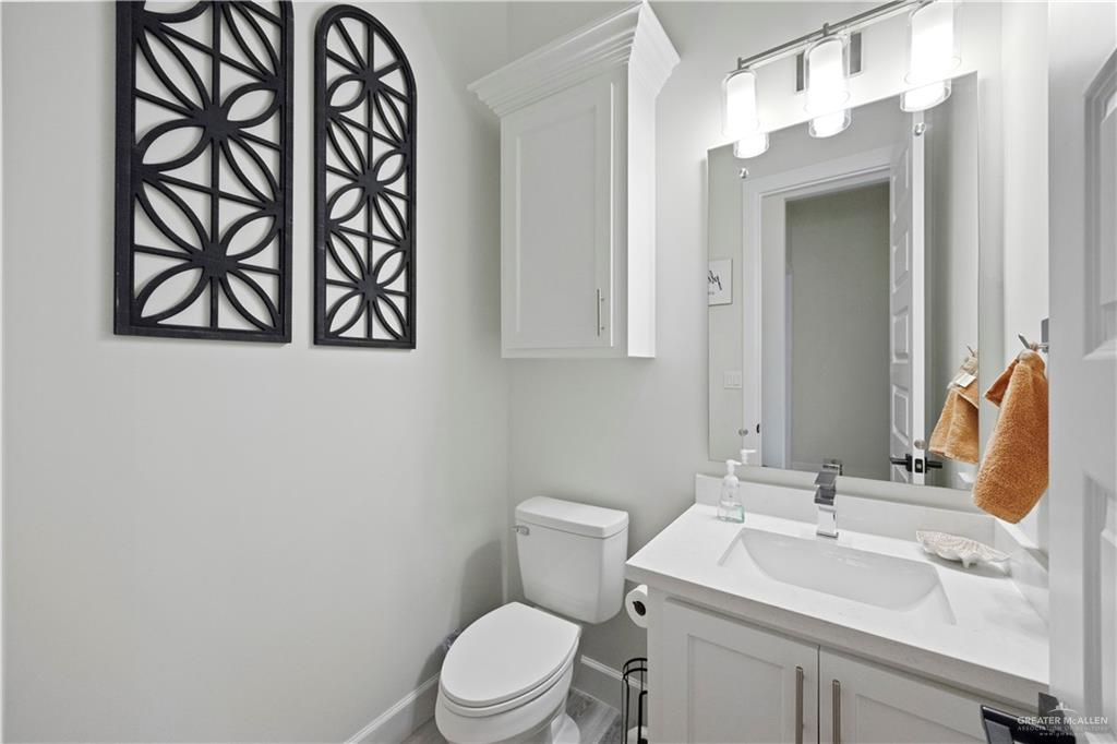 Photo 5 of 1207 Berkeley Street