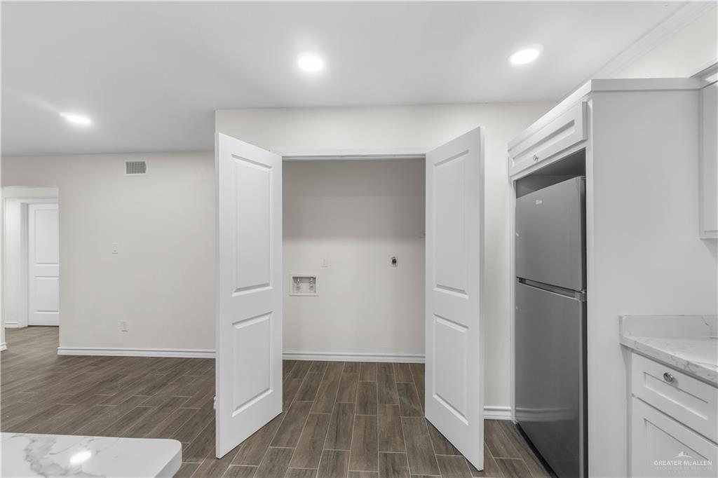 Photo 9 of 211 Gastel Circle #4