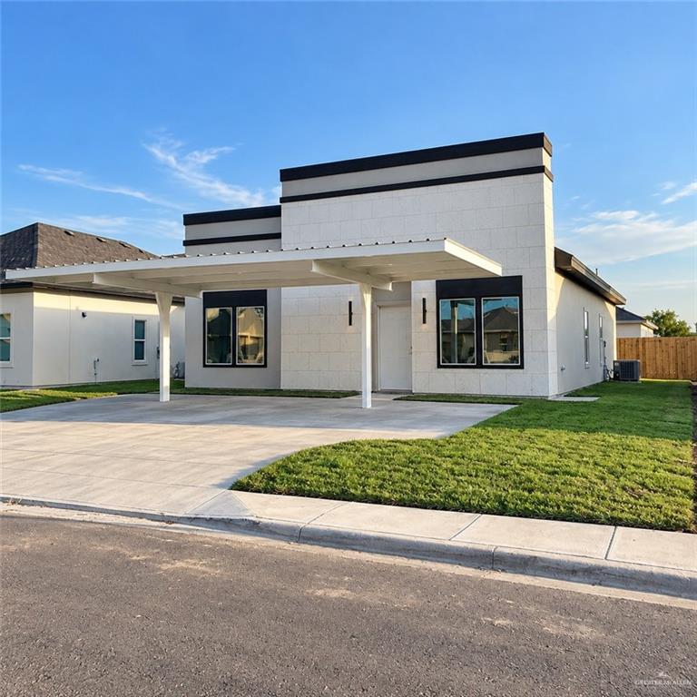 Photo 1 of 11004 27th Street, McAllen