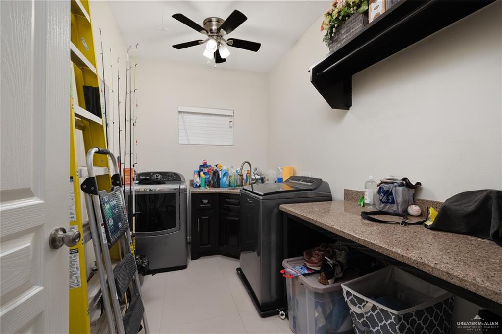 Photo 13 of 1505 Yarely Street
