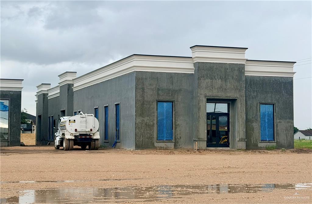 Photo 2 of 1801 Veterans Boulevard #7