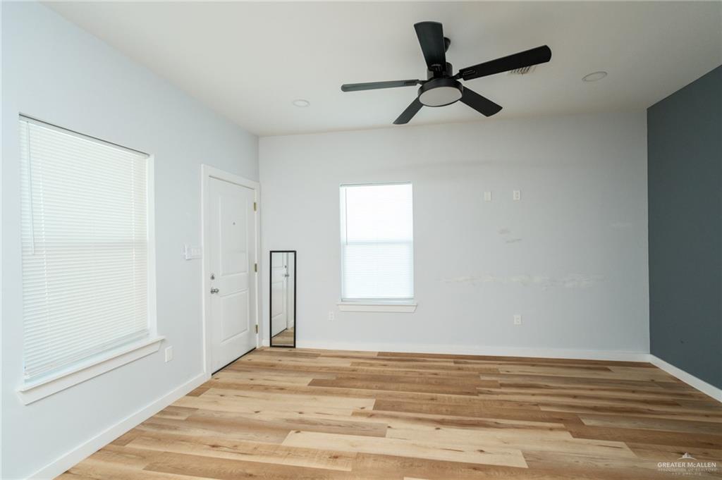 Photo 2 of 1207 Kennedy Street