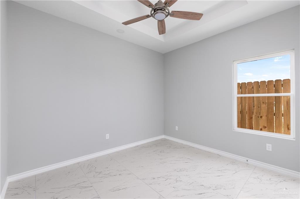 Photo 6 of 3804 Rosewood Lane
