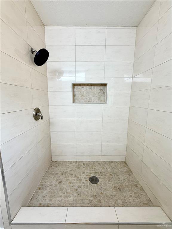 Photo 16 of 2300 Brock Street