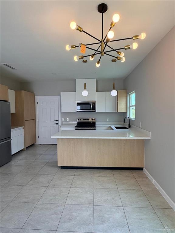 Photo 2 of 405 Alexandrite Avenue #2