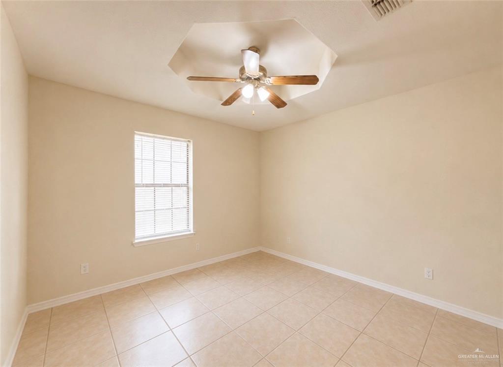 Photo 7 of 1107 Blake Street
