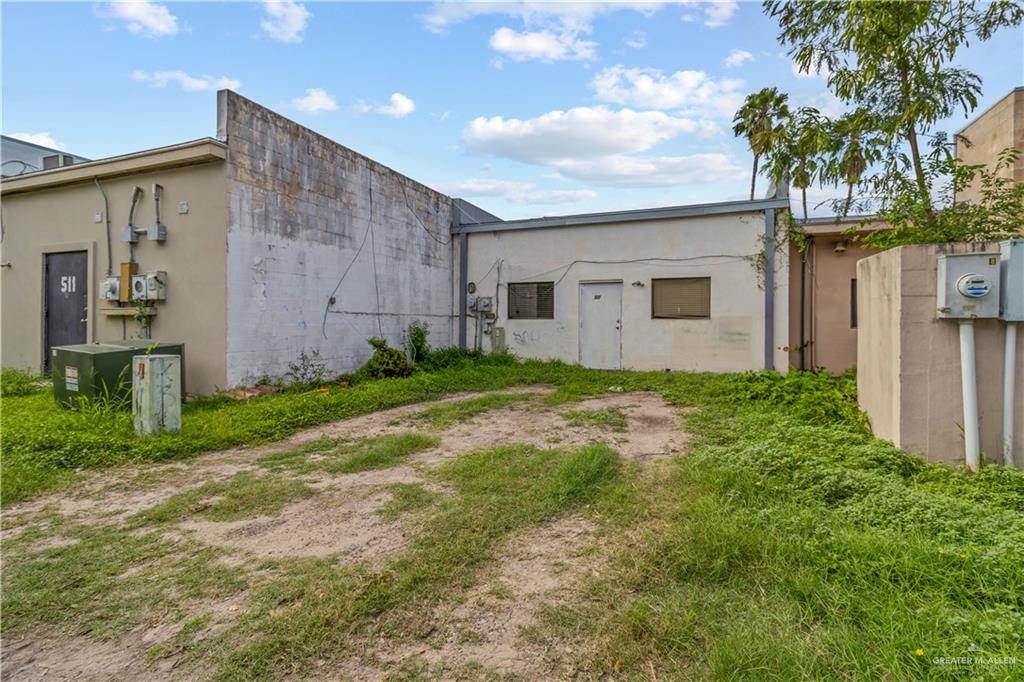 Photo 14 of 509 Nolana Avenue