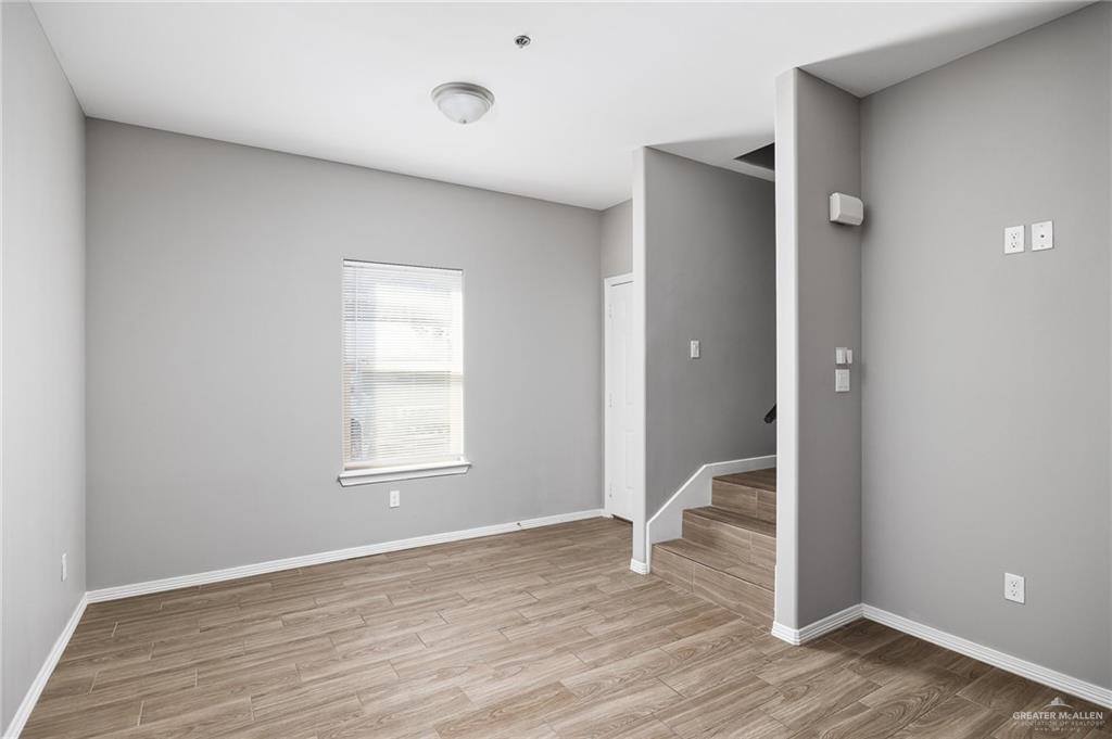Photo 6 of 1400 Hummingbird Court #11