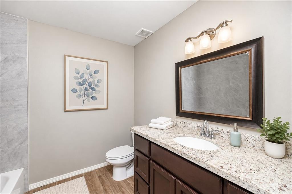 Photo 8 of 1400 Hummingbird Court #11