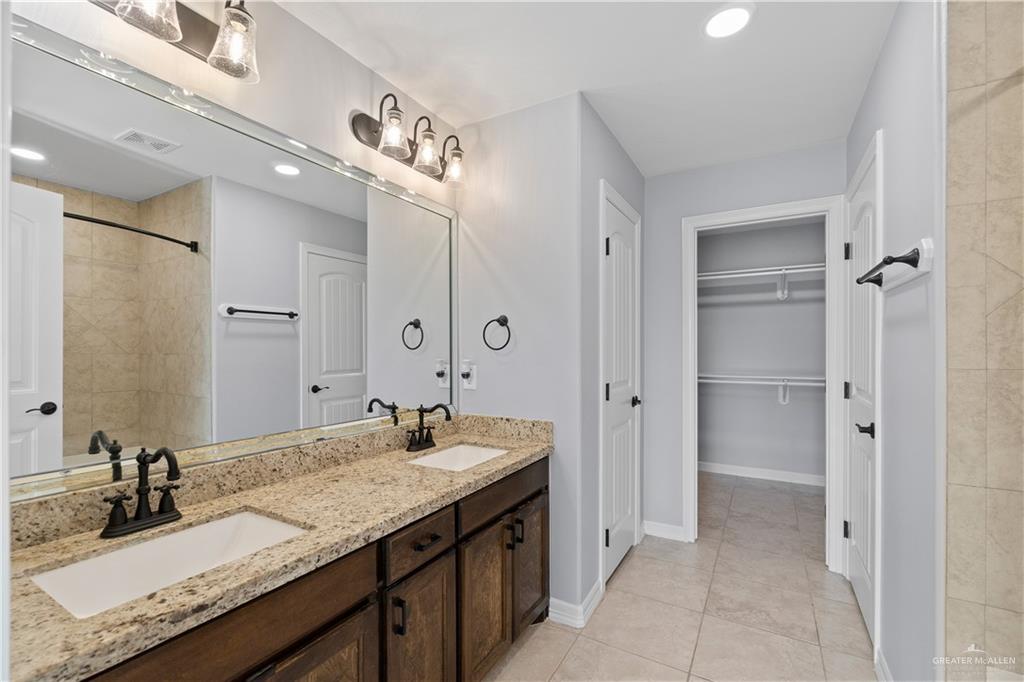 Photo 14 of 2108 27th Street