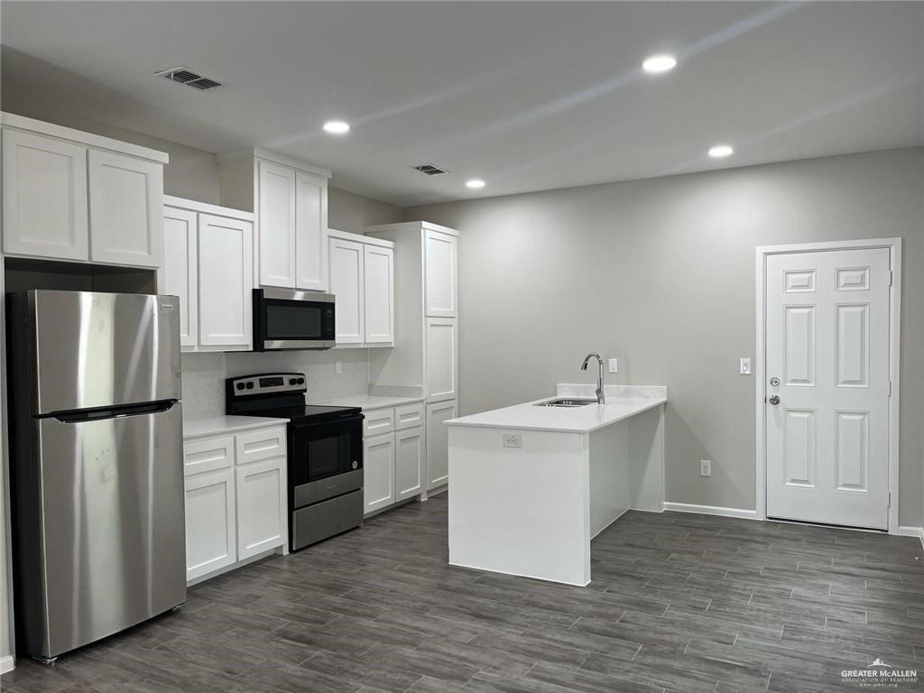 Photo 13 of 1509 Shavano Drive