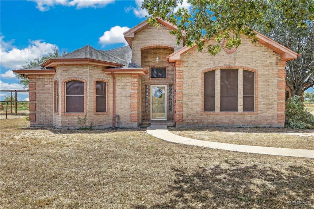 Photo 1 of 19305 Buck Fawn Drive, Edinburg