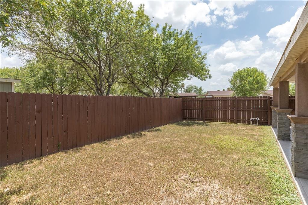 Photo 19 of 2813 Montgomery Drive