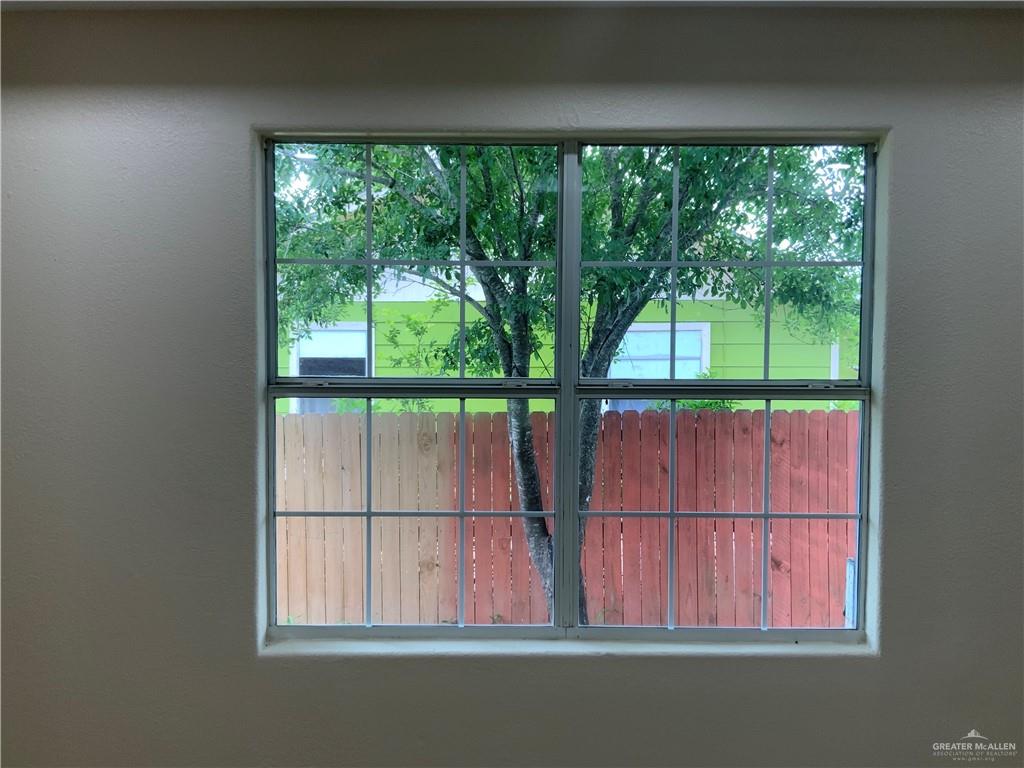 Photo 4 of 1305 Wayne Street