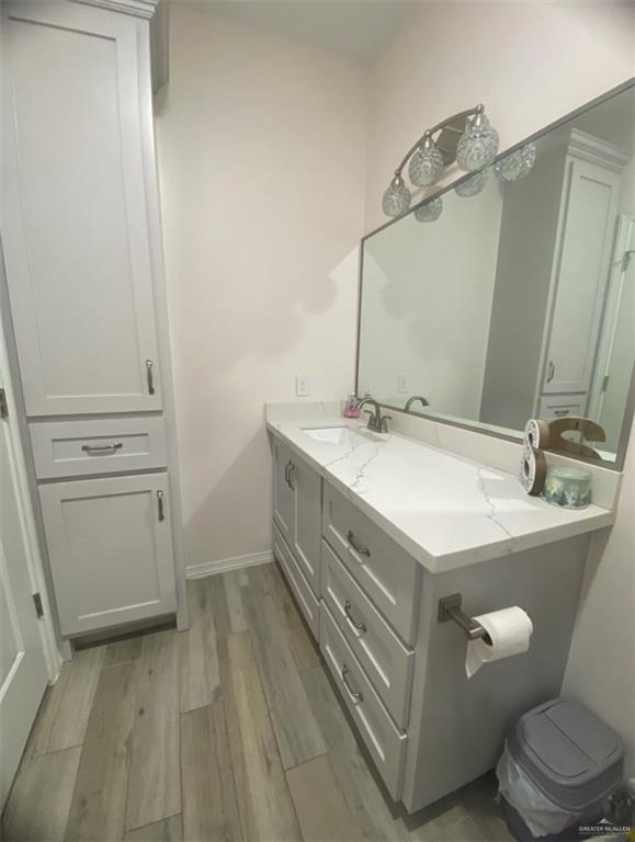 Photo 11 of 2425 Desert Rose Avenue