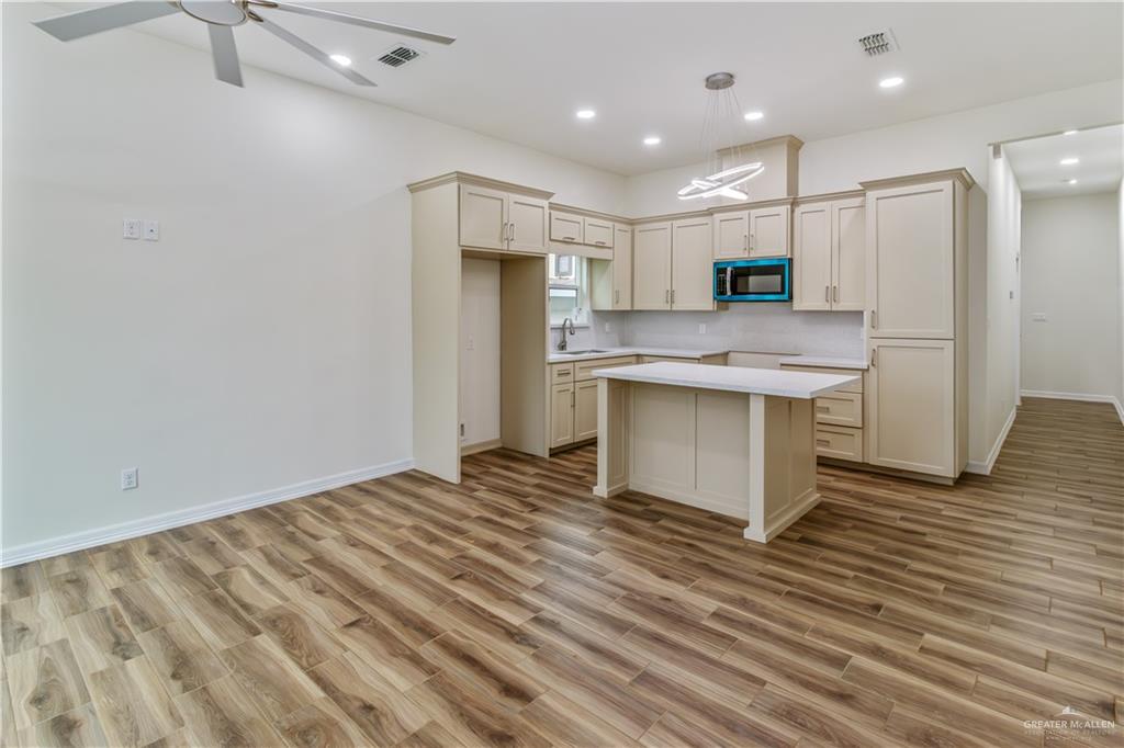 Photo 4 of 326 4th Street #A
