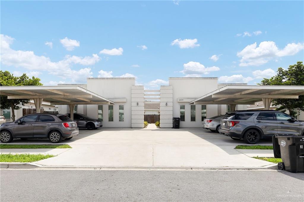 Photo 1 of 1409 Alta Vista Drive, Weslaco