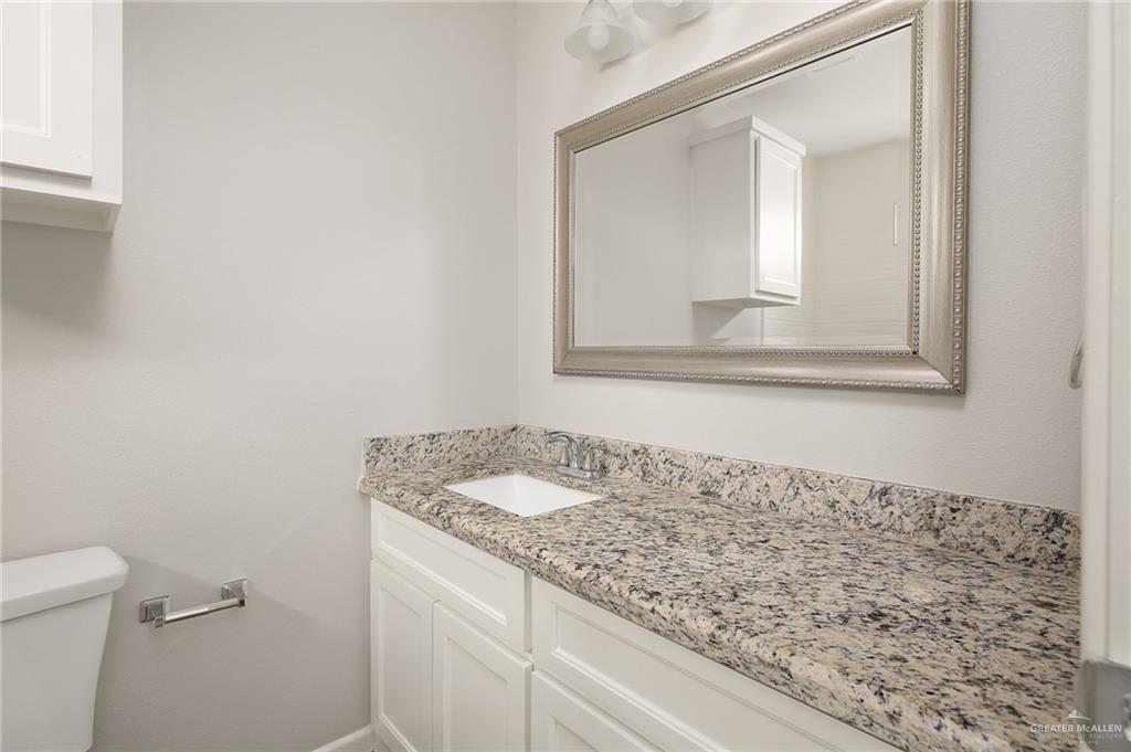 Photo 9 of 1409 Alta Vista Drive