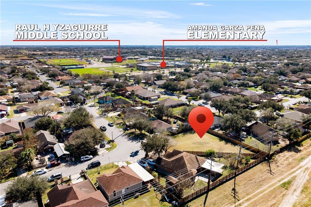 Photo 4 of 400 Vera Cruz Drive