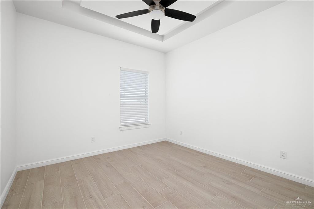 Photo 6 of 901 Yuma Avenue #202