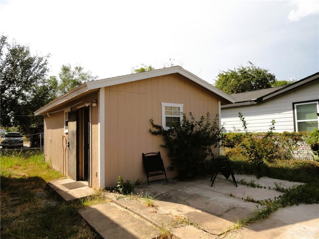 Photo 12 of 1203 Perkins Avenue