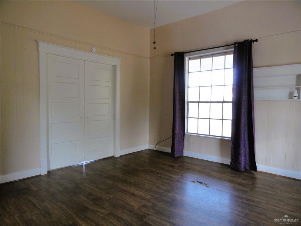 Photo 6 of 1203 Perkins Avenue