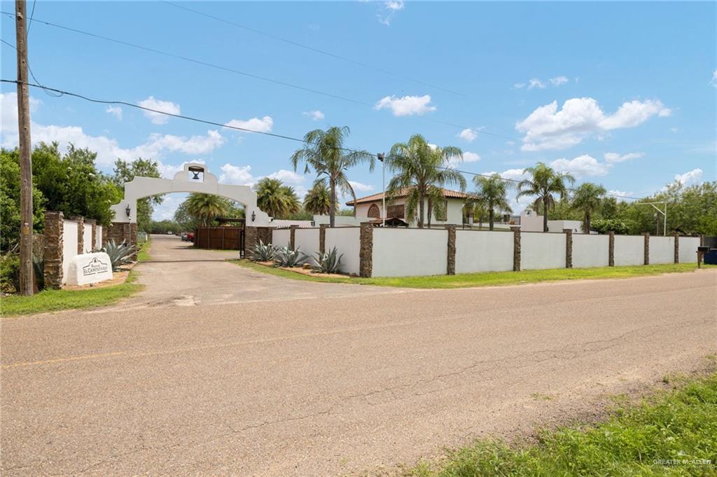 Photo 3 of 1461 Pino Street
