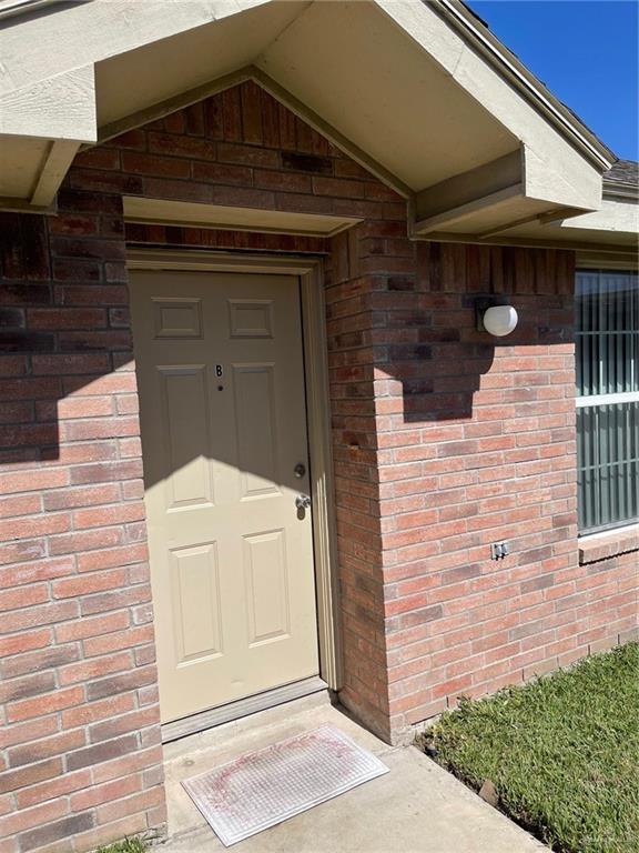 Photo 2 of 3014 Carson Street #C