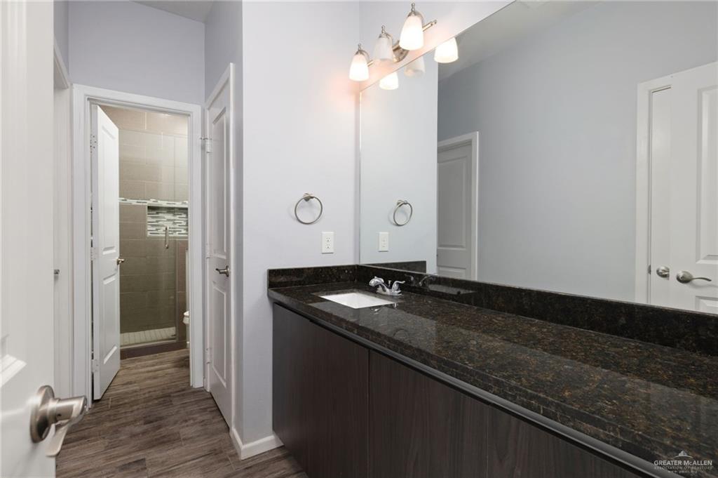 Photo 7 of 3911 Valeria Street #1