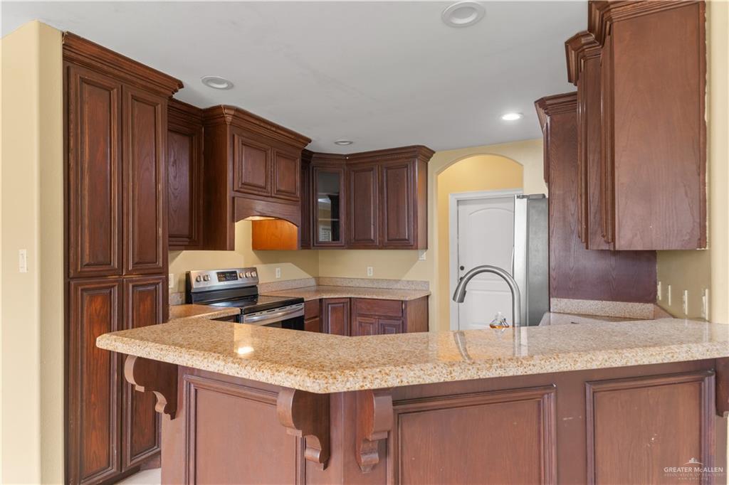 Photo 6 of 703 Edgewood Avenue