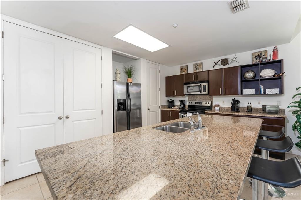 Photo 15 of 5909 Padre Boulevard #201