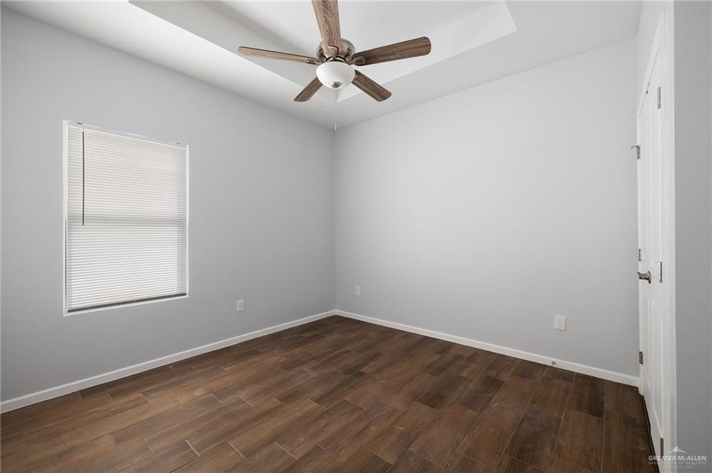 Photo 7 of 3409 Fuerte Avenue #4