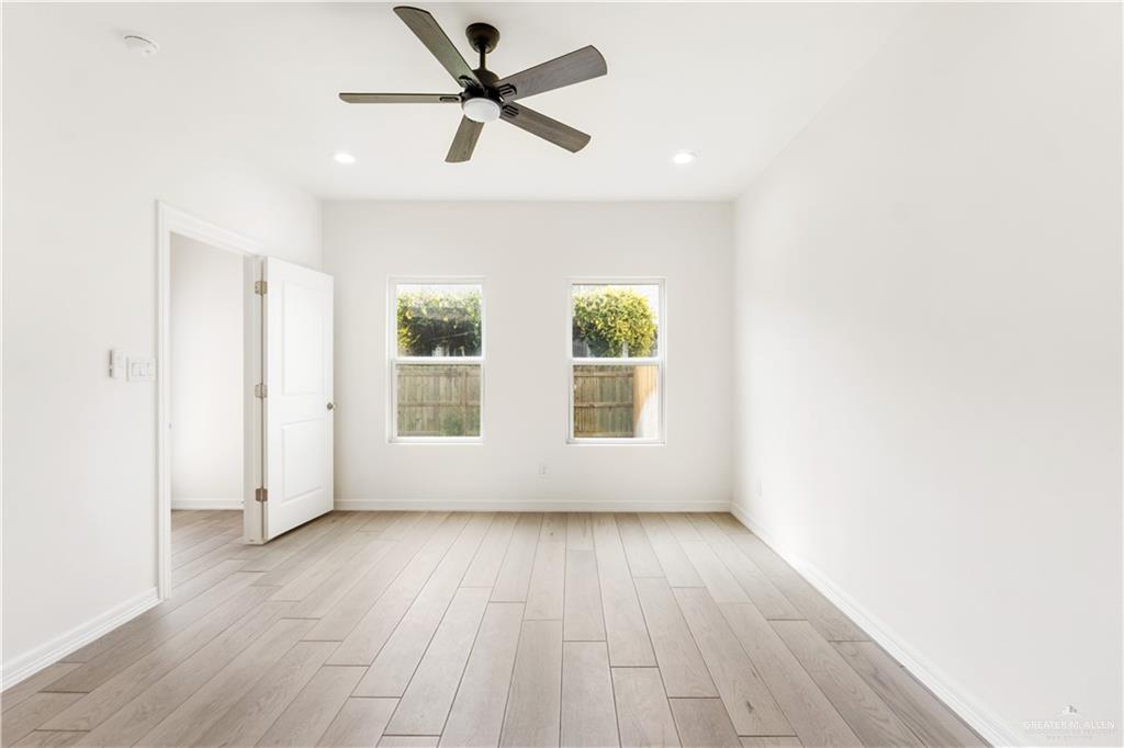 Photo 11 of 2312 Corales Street