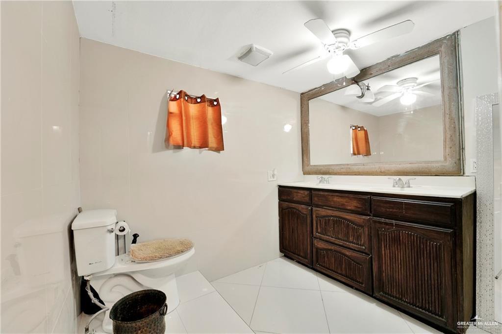 Photo 13 of 652 Canton Road