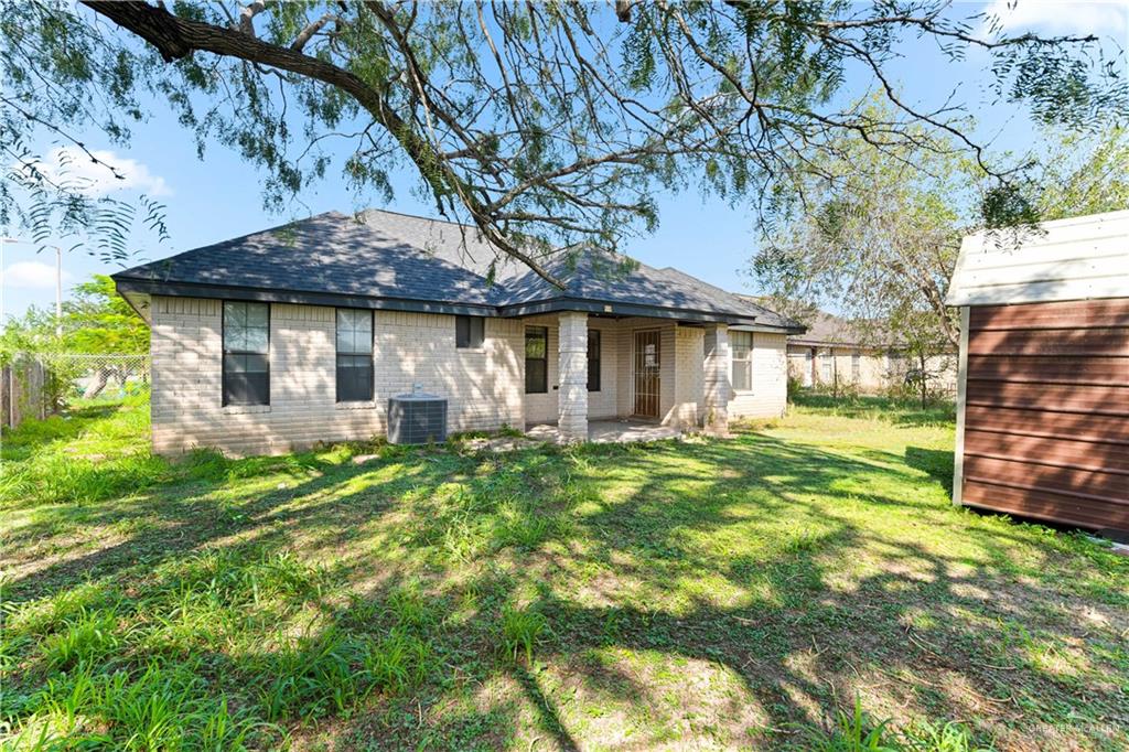Photo 17 of 1303 Camelia Avenue